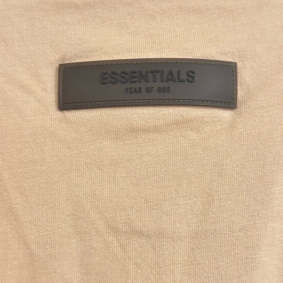 Essentials Fear of God T Shirt Mens Tan
Short Sleeve Crewneck Size Medium - Picture 7 of 9